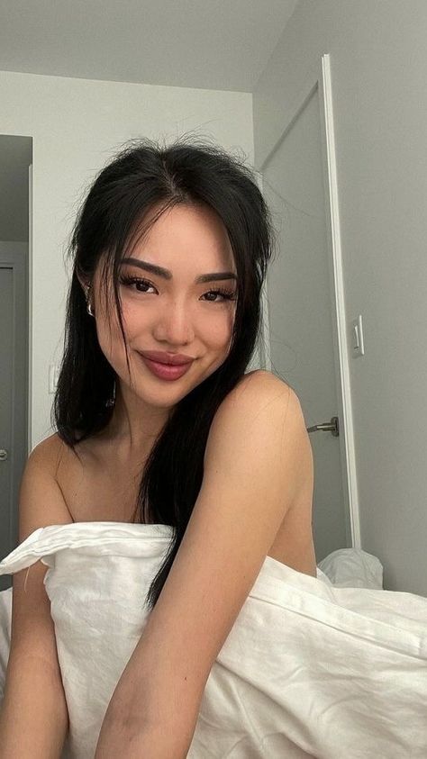 Ava Chen, Twisted Love, Twisted Series, Beauty Goals, Just Girl Things, Aesthetic Videos, Book Aesthetic, Face Claims, Hair Hacks