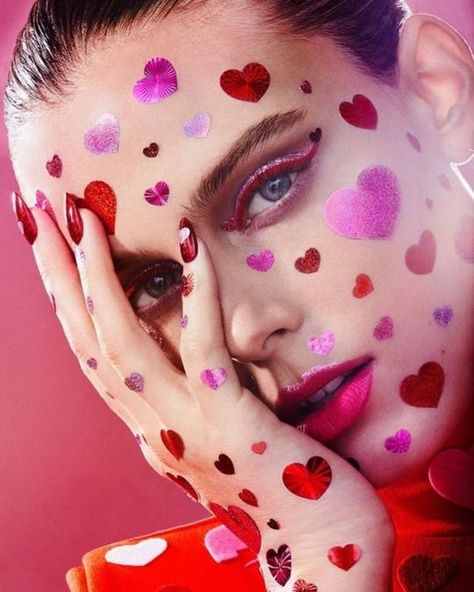 Maggimae Cecelia by Jamie Nelson - February 14th, 2020 Heart Makeup Look, Jamie Nelson, Heart Makeup, Valentine Photo Shoot, Day Makeup Looks, Make Up Inspiration, Valentines Day Makeup, Valentines Day Photos, Creative Photoshoot Ideas