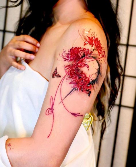 Lily Arm Tattoo, Tattoo Cartridge Needle, Spider Lily Tattoo, Lillies Tattoo, Lily Tattoo Design, Lily Flower Tattoos, Nouveau Tattoo, Red Spider Lily, Spider Lily