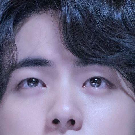 Jin Eyes, Jin Details, Jin's Eyes, Bts Eyes, Close Up Faces, Eye Close Up, Eyes Wallpaper, Photos Of Eyes, Photography Inspiration Portrait