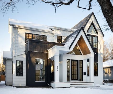 This modern black and white home exterior is dreamy! I love the modern exterior trend! #Lenoreinar #realestate #realtor #nwa #nwarealestate #conciergerealtynwa Black And White 2 Story House, Small White And Black House, Black Exterior With White Windows, White And Black House Exterior, Black And White Home Exterior, Neutral Bathroom Paint Colors, Black And White Exterior, White Home Exterior, Powder Room Paint Colors