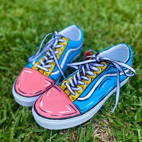 Paint Shoes, Vans Custom, Custom Vans Shoes, Shoe Painting, Old School Vans, Art Shoes, Custom Sneakers Diy, Cartoon Shoes, Painted Canvas Shoes