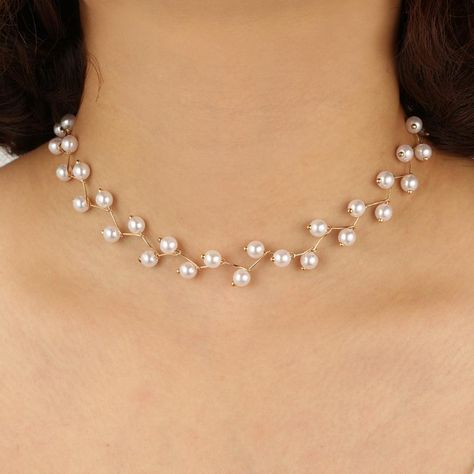 Choker Pearl Necklace, Girlfriend Necklace Gift, قلادات متدلية, Choker Pearl, Floating Diamond Necklace, Pearl Necklace Designs, Choker Pendant, Pearl Jewelry Necklace, Pearl Choker Necklace