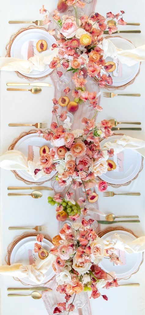 Pantone Colour Of The Year, Tafel Decor, Peach Wedding, Fox Design, Wedding Tablescapes, Wedding Cake Designs, Wedding Mood, Year 2024, Wedding Design