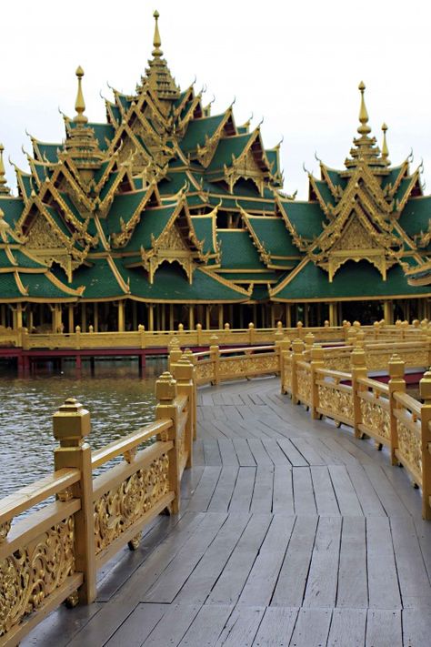 Walkway to the Pavilion of Enlightened. The Pavilion is intended to symbolise how anybody can attain Nirvana whatever their station in life Cultural Museum, Thailand History, Thailand Shopping, Thailand Destinations, Thailand Adventure, Thailand Art, Thailand Holiday, Asian Architecture, Thailand Beaches