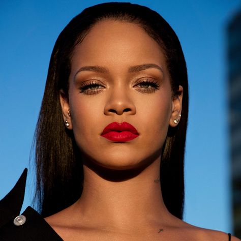 Rihanna: "I Wanted a Lipstick That Wouldn't Budge — Even as You Make Out" Rihanna Red Lipstick, Rihanna Lipstick, Lipstick Quotes, Red Lipstick Quotes, Red Lips Makeup Look, Red Liquid Lipstick, Tumblr Hipster, Red Lipstick Makeup, Red Lip Makeup