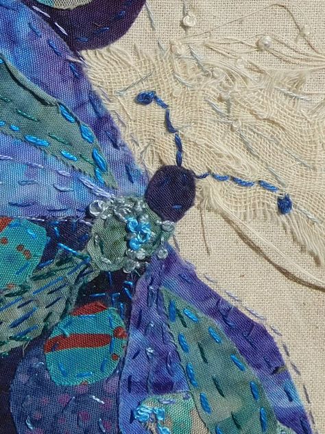 Stitching Tutorial, Beginner Crafts, Beginners Embroidery, Scrap Fabric Projects, Textile Art Embroidery, Blue Butterflies, Stitch Pictures, Wool Art, Textile Fiber Art