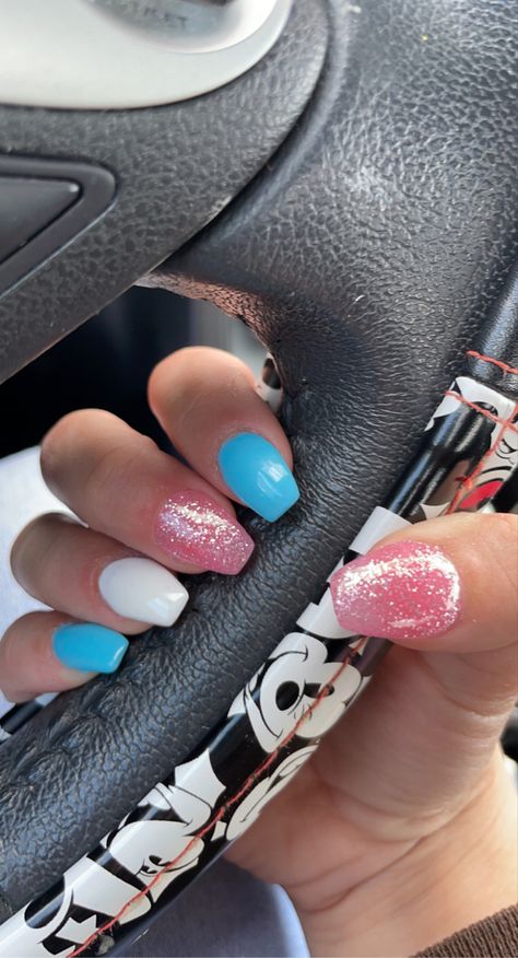 Light Pink And Blue Nail Design, Pink Blue Silver Nails, Blue White And Pink Nails, Blue White Sparkle Nails, Cute Gender Reveal Nail Ideas, Blue And White Sparkle Nails, Light Pink And Light Blue Nails, Pink Blue White Nails, Pink & Blue Nails