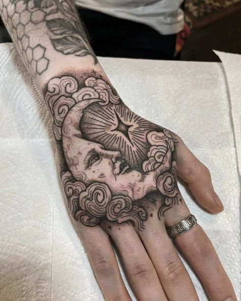 Tattoo Ideas Hand, Tiger Hand Tattoo, Unique Hand Tattoos, Simple Hand Tattoos, Hand Tattoo Designs, Full Hand Tattoo, Mandala Hand Tattoos, Skull Hand Tattoo, Hand Tattoos For Girls