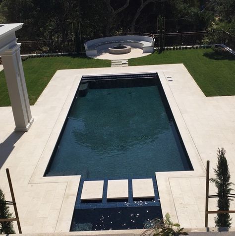 Pebble Tec Colors, Pebble Tech Pool, Pebble Tech, Pebble Tec Pool, Pool Resurfacing, Backyard Pool Design, Pool Design Ideas, Green Pool, Stone Pool