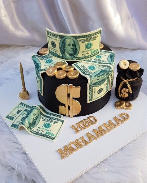 Money Birthday Cake For Men, Money Themed Cake, Chocolate Birthday Cake Kids, Money Birthday Cake, Cake Designs For Kids, Rose Gold Wedding Cakes, Fun Drinking Games, Boss Birthday, Money Cake