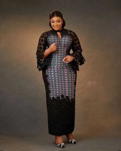 In this blogpost, we’ll delve into the latest and most stunning Asoebi dress styles that every fashion enthusiast should be aware of. Visit our page for more styles Latest Gown For Lace, Latest Ankara Styles 2024, Ankara Long Gown Styles Latest Ankara Long Gown Styles, Gowns Dresses Elegant Classy, Lace Gown Styles For Ladies, Asoebi Dress Styles, Ankara Gown Styles For Women, Asoebi Dress, Latest Ankara Long Gown Styles