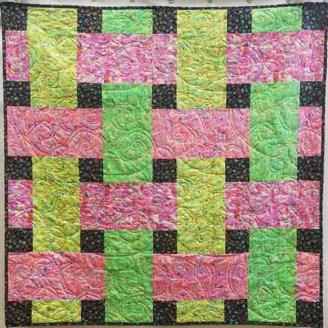 Free quilt pattern: Woven Treasures - APQS Woven Quilt Block, Basket Weave Quilt Pattern Free, Woven Quilt Pattern Free, Weave Quilt Pattern Free, Window Pane Quilt Pattern Free, Project Linus Quilts Free Pattern, Lattice Quilt Pattern Free, Woven Quilt Pattern, Basket Weave Quilt Pattern