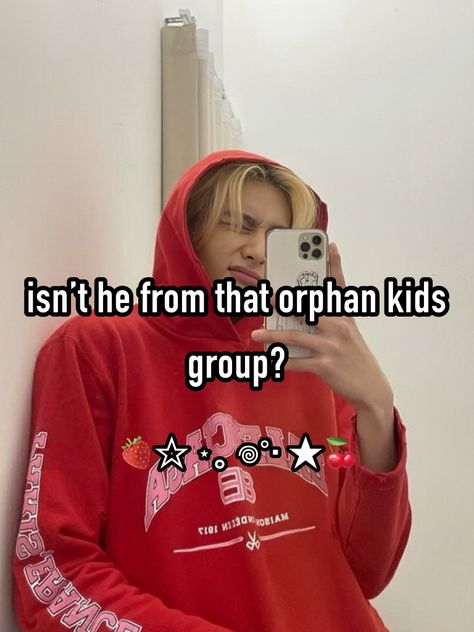 stray kids??? Whats that?? /j #straykids #straykidshyunjin #hyunjin #skz #kpop #whisper Skz Lyrics, Hoodie Season, Kpop Whisper, Kids Groups, The Muse, Red Velvet, Stray Kids, Muse, Musical