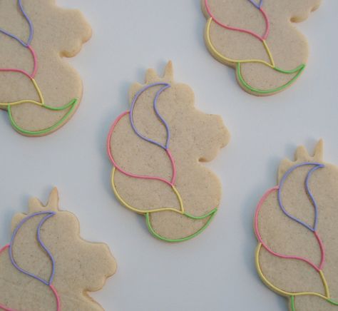 Sweet Sugarbelle Unicorn Cookies, Rainbow Unicorn Cookies Decorated, Unicorn Cookies Decorated Royal Icing, Unicorn Birthday Cookies Decorated, Unicorn Royal Icing Cookies, Unicorn Sugar Cookies Royal Icing, Unicorn Decorated Cookies, Unicorn Cookies Decorated, Cookies Unicornio