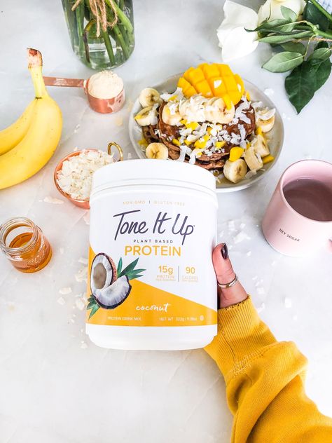 Bright and trendy Branding and Packaging design for Tone It Up Nutrition Photography, Lean Physique, Dark Chocolate Nutrition, Coconut Protein, Protein Packed Meals, Plant Based Protein Powder, Best Smoothie Recipes, Strawberry Smoothie, Protein Drinks