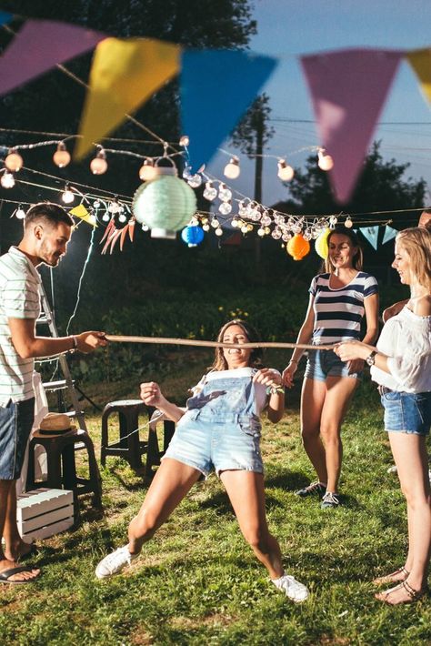 We know it's only Monday, but we also know how to make the week go by really fast! 🫢 Send some invitations to your friends and family, and start planning a party in your backyard. 💃🕺 Some good ideas: Set up a nice dining table and chairs. Don't forget to add some string lights and other decorations! Use a wheelbarrow for some ice-cold drinks. And last but not least - plan some entertainment (for example - who remembers limbo dance?) Backyard Friends Aesthetic, Backyard Dance Party, Summer Dance Party, Backyard Camping Birthday Party, Limbo Dance, Backyard Party Ideas, Adult Summer Camp, Summer Party Planning, Festival Themed Party