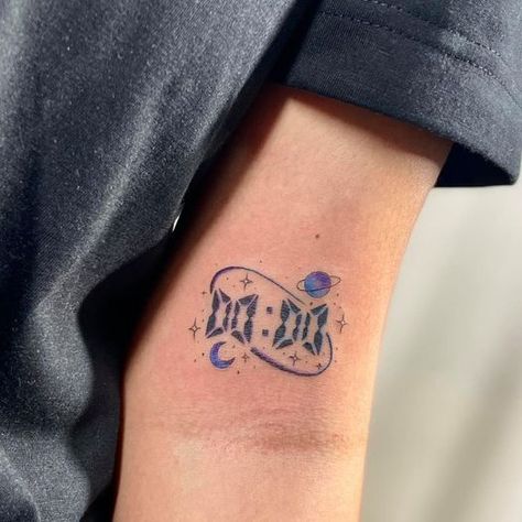 Borahae Tattoo, Bts Related Tattoos, Mikrokosmos Tattoo Ideas, Bts Army Tattoo Ideas, Mini Tattoos Bts, 00:00 Tattoo, Bangtan Tattoo Ideas, Bts 00:00 Tattoo, Bts Tatoos Idea