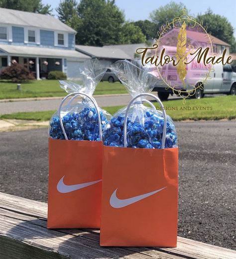 Nike Birthday Theme, Nike Jordan Party Theme, Nike Birthday Party Favors, Nike Party Decorations, Sneaker Baby Shower Theme, Jordan Party Favors, Nike Theme Party Birthdays, Nike Themed Party Ideas, Nike Birthday Party Ideas