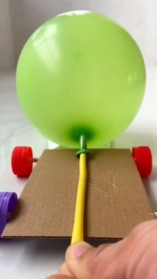 RP Adventure | DIY Balloon craft 😺 #craft #craftbeer #crafts #diycrafts #crafty #diy #diycrafts #diycrafts #diyhomedecor #diyfun #diyfashion #explore... | Instagram Science Experiments For Preschoolers, Diy Kids Games, Science Projects For Kids, Diy Science, Hand Crafts For Kids, Diy Crafts For Kids Easy, Origami Crafts Diy, Crafts Paper, Fun Easy Crafts