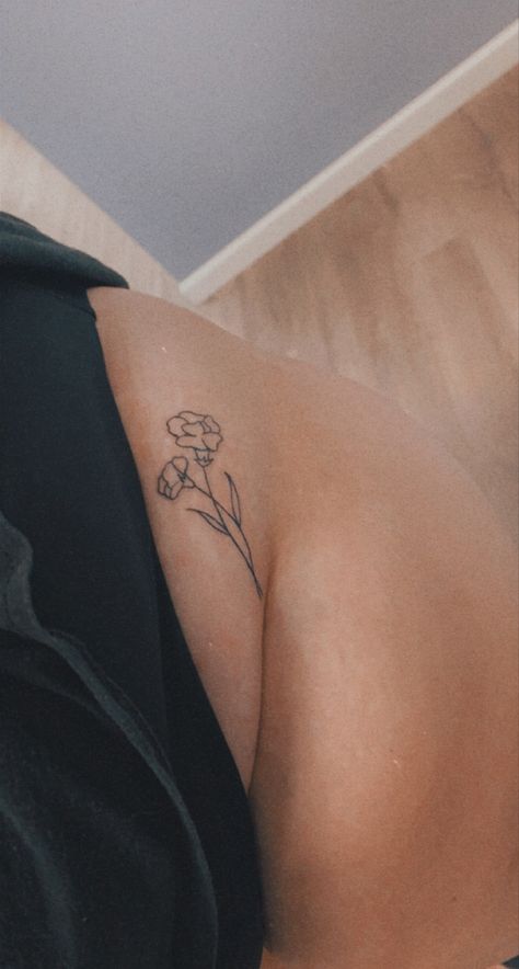 Minimal Marigold Tattoo, Marigold Flower Tattoo, Marigold Tattoo, Tiny Tats, Marigold Flower, Back Tattoo Women, Tattoo Inspo, Lotus Flower Tattoo, Back Tattoo