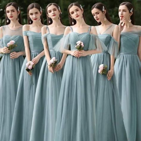 Green Wedding Bridesmaid Dress, Forest Green Bridesmaids, Bridesmaids Dresses Green, Bridesmaid Satin Dresses, Green Bridesmaids Dresses, Forest Green Bridesmaid Dresses, Simple Gown, Braidsmaid Dresses, Wedding Party Robes