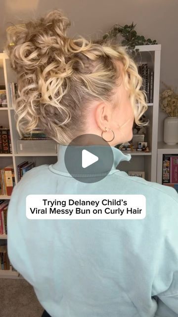 Updo For Frizzy Curly Hair, Updo Claw Clip Hairstyles Curly Hair, Everyday Curly Hairstyles Natural Curls, Updos For Naturally Wavy Hair, How To Do Curly Hair Updo, Loose Updo For Curly Hair, Medium Curly Hair Updo Easy, Updos Wavy Hair, Simple Updos For Wavy Hair