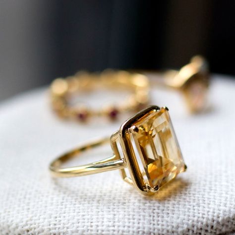 Citrine Ring Vintage, Yellow Rings Stones, Citrine Stone Ring, Citrine Engagement Rings, Gold Gemstone Rings, Vintage Gemstone Rings, Yellow Stone Ring, Citrine Rings, Yellow Gemstone Ring