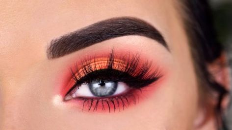 How to Apply Eyeshadow Step By Step (Like A Pro) - Best Beauty Lifestyle Blog Natasha Denona Sunrise Palette Looks, Red Eyeshadow Looks, Jeffree Star Jawbreaker, Red Eyeshadow Look, Eye Makeup Glitter, Shadow Ideas, Fall Eye Makeup, Orange Eye Makeup, Eyeshadow Step By Step