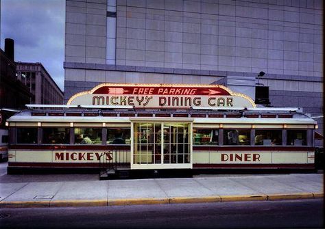 Where is the single most-filmed location in Minnesota? The iconic Mickey's Diner located in downtown St. Paul. Discover more film locations from some of your favorite movies like Grumpy Old Men," "The Mighty Ducks" and "Purple Rain." #OnlyinMN Paul Restaurant, Minnesota Nice, Minneapolis St Paul, Amazing Breakfast, Vintage Diner, Minnesota Travel, Minnesota Home, American Diner, Retro Diner