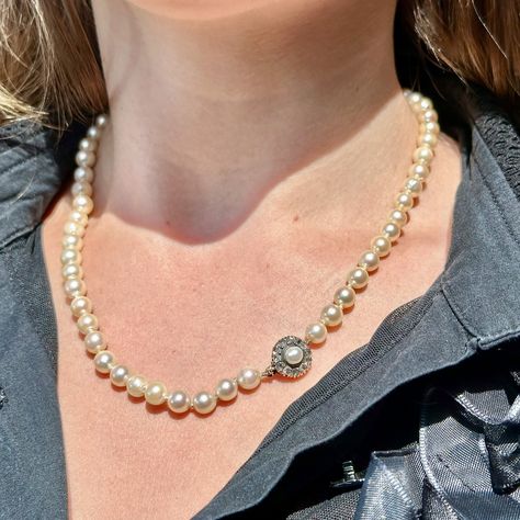 New in! A classy antique Edwardian pearl princess necklace from the early 20th Century adorned with fifty-nine cultured pearls with a bright, creamy tone. They’re threaded together and held by an 18ct gold/ silver box clasp that looks to be Georgian and is topped with a natural pearl and twelve glistening rose-cut diamonds (approx. 0.72ct total). It’s very elegant and would be perfect for a wedding or a glamorous evening do. Get 30% off when you shop our Summer Sale!🌺 No code needed- your... Pearl Princess, Edwardian Necklace, Edwardian Engagement Ring, Princess Necklace, Pearl And Diamond Necklace, No Code, Box Clasp, Antique Necklace, Edwardian Fashion