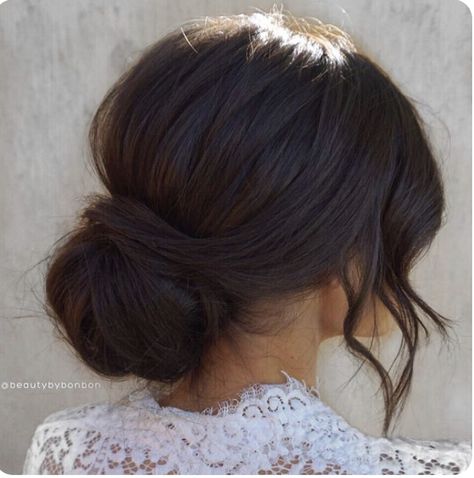 Low Bun Wedding Hair, Bridal Makeup And Hair, Sanggul Modern, Low Updo, Chignon Bun, Wedding Hair Up, Bridal Hair Updo, Best Hairstyle, Bridesmaid Hair Updo