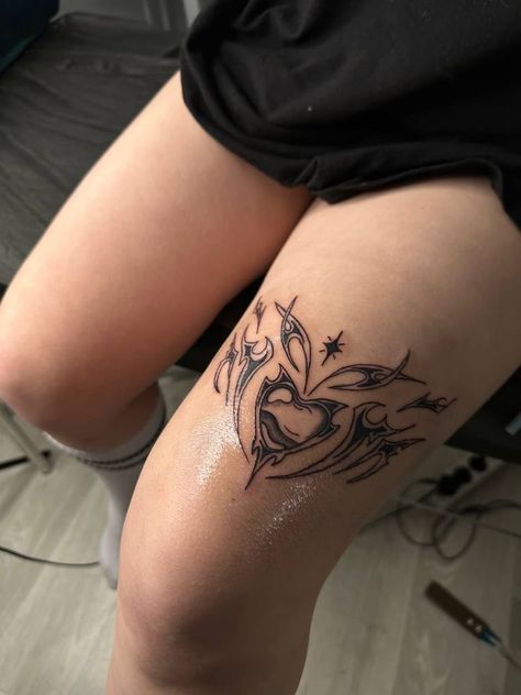 Legs Tattoo Women, Gothic Font Tattoos For Women, Tattoos Legs Women, Legs Tattoos For Women, Tattoo Leg Woman, Tattoo Ideas Thigh, Enchanted Tattoo, Cybersigilism Tattoo, Sharpie Tattoos