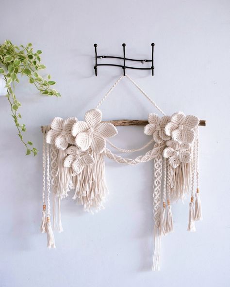 Bedroom macrame wall hanging