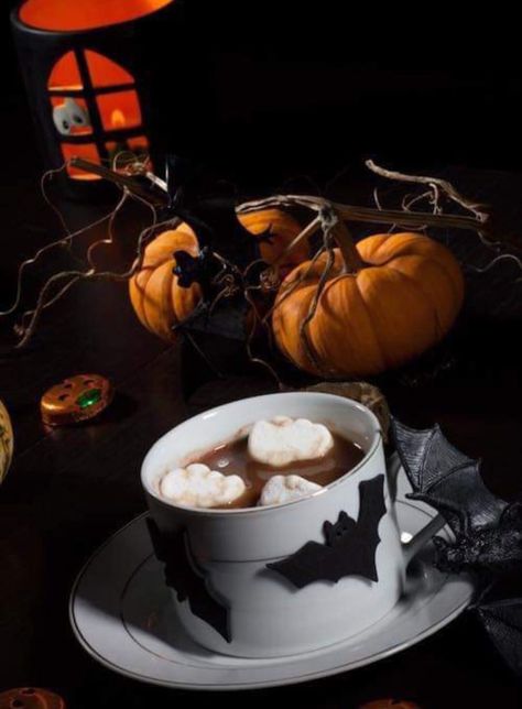 Cozy Witch, Spiked Hot Chocolate, Cup Of Hot Chocolate, Cozy Fall Decor, Halloween Greeting Card, Pumpkin Candles, 2022 Wedding, Halloween Drinks, Halloween Coffee