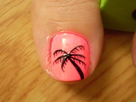 Summer Pedicures, Nail Designs Summer Beach, Beach Toe Nails, Summer Nails Neon, Palm Tree Nail Art, Tropical Nail Art, Black Palm Tree, Tree Nail Art, Palm Tree Nails