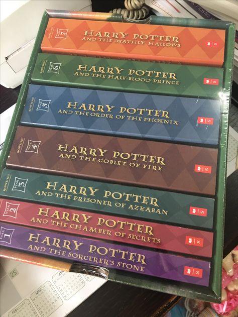 Harry Potter Harry Potter Books In Order, Harry Potter Book Series, Phoenix Harry Potter, Book Reading Journal, The Prisoner Of Azkaban, International Books, Prisoner Of Azkaban, Harry Potter Books, Book Reading