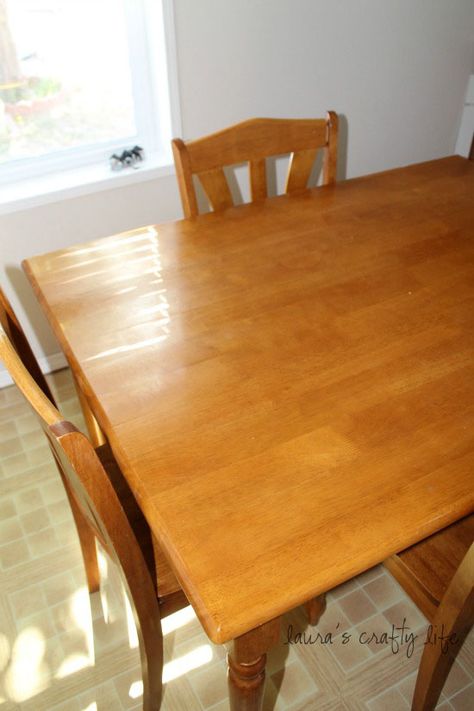 Deep Clean Kitchen, Clean Dining Room, Wooden Kitchen Chairs, Wooden Dining Room Table, Dining Room Table And Chairs, Old Kitchen Tables, Kitchen Table Oak, Wood Dining Room Chairs, Kitchen Table And Chairs