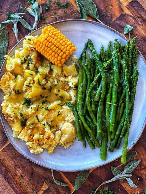 Smashed Potatoes With Shallot Sage Gravy | Plantiful Kiki Starch Solution Pasta Recipes, Vegan 50/50 Plate, Starch Solution Potato Recipes, Simple Starch Solution Meals, 50/50 Plate Starch Solution, The Starch Solution Recipes, Mcdougall Starch Solution Recipes, Plantiful Kiki Recipes, Starch Solution 50/50 Plate