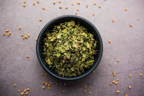 Photo kasuri methi / kasoori methi or dr... | Premium Photo #Freepik #photo #fenugreek #herbs #natural-herbs #food-leaf Kasuri Methi, Fenugreek Leaves, Seaweed Salad, Palak Paneer, Premium Photo, How To Dry Basil, Basil, Herbs, Stock Photos