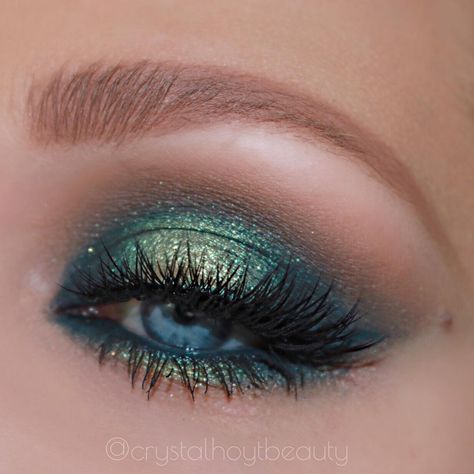 BLUE GREEN EYE MAKEUP | GREEN EYESHADOW | ABH SUBCULTURE PALETTE TUTORIAL Eye Makeup Green Eyeshadow, Blue Green Eye Makeup, Makeup Green Eyeshadow, Green Eyeshadow Looks, Abh Subculture Palette, Subculture Palette, Green Eye Makeup, Green Eyeshadow Look, Eyeshadow Tips