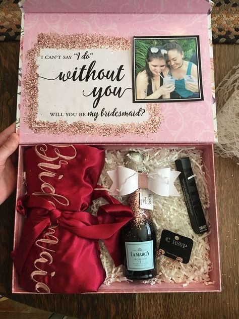 DIY Bridal Proposal Box Ideas - Party Wowzy Bridesmaid Proposal Diy, Bridesmaid Diy, Asking Bridesmaids, Bridesmaid Boxes, Boda Mexicana, Bridesmaid Box, Proposal Box, Future Wedding Plans, Bridal Party Proposal