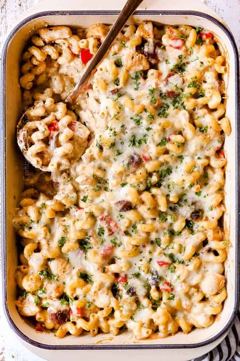 Chicken Brocolli Alfredo, Alfredo With Sausage, Cajun Chicken Alfredo, Cacciatore Recipes, Chicken Alfredo Bake, Carlsbad Cravings, Chicken Alfredo Pasta, Chicken Pasta Bake, Homemade Alfredo