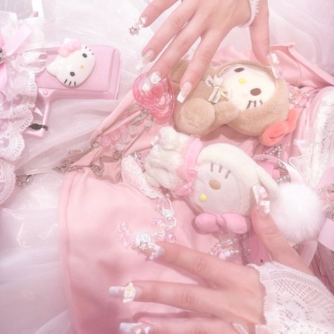 Hime gyaru and Sakura Miku > < 💕🪽🎀 • • • #himegyaru #miku #harajuku #jfashion #mcm #cosplay #hyperfeminine Pink Gyaru Aesthetic, Hime Gyaru Pfp, Hime Gyaru Aesthetic, Gyaru Moodboard, Gyaru Widgets, Soft Gyaru, Kawaii Widgets, Gyaru Hime, Toru Hagakure