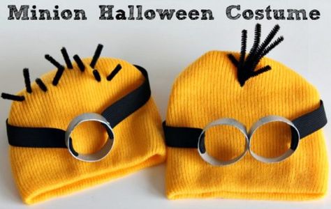 Costume Minion, Diy Minion Costume, Costumes Faciles, Diy Fantasia, Minion Craft, Minion Costume, Diy Minions, Minion Halloween, Minion Hats