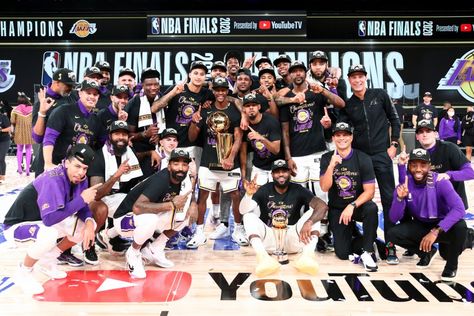 Lakers Championships, Nba Championship, Lonzo Ball, Nba Championships, Cnn News, Magic Johnson, Nba Champions, Team Photos, Nba Finals