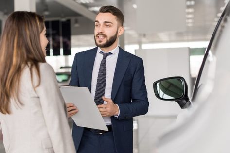 Handsome car salesman selling cars | Premium Photo #Freepik #photo #business #car #woman #man Car Woman, Business Car, Car Salesman, Ad Car, Future Jobs, Ideal Customer, Sell Car, Underwater Photography, Premium Photo