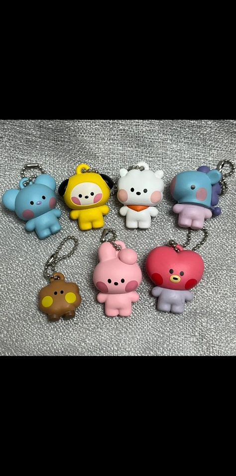 Key chain keyring pendant ornament bts bt21 cute Bt21 Clay Charms, Cute Clay Keychain Ideas, Bt21 Clay Art, Diy Keychain Ideas Easy, Clay Keychain Ideas, Bt21 Products, Bt21 Keychain, Bt21 Cartoon, Clay Keyring