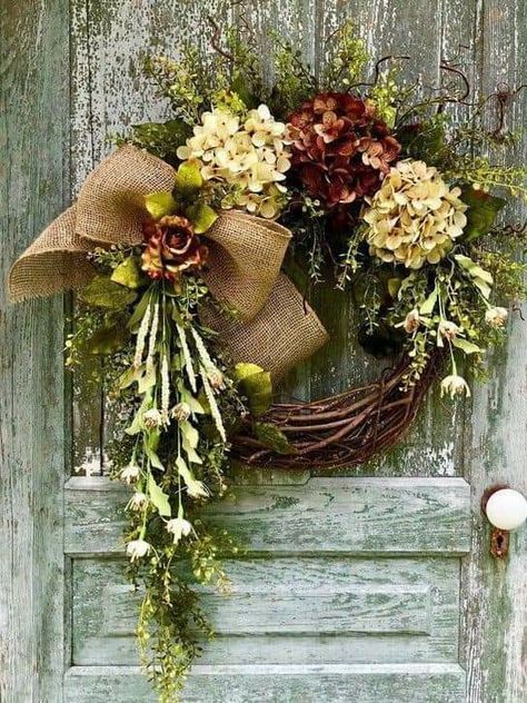 Dekoratívne Vence, Fall Decor Wreaths, Door Wreaths Diy, Country Wreaths, Country Decorating, Door Wreaths Fall, Fall Thanksgiving Decor, Decorating Style, Deco Floral