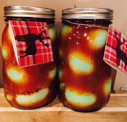 Erin’s Cajun Pickled Eggs – thepolestarpost Cajun Pickled Quail Eggs Recipe, Spicy Pickled Eggs, Pickling Vegetables, Pickled Quail Eggs, Live Off The Land, Cajun Boil, Pickled Eggs Recipe, Quail Recipes, Boiled Egg Recipes